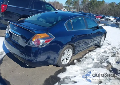 2010 Nissan Altima 3.5 Sr z USA, uszkodzony, nr VIN 1N4BL2AP1AN525649